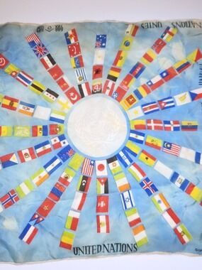 Vintage 1962 Lido Shores Silk United Nations Flag Pocket Square Scarf 16"